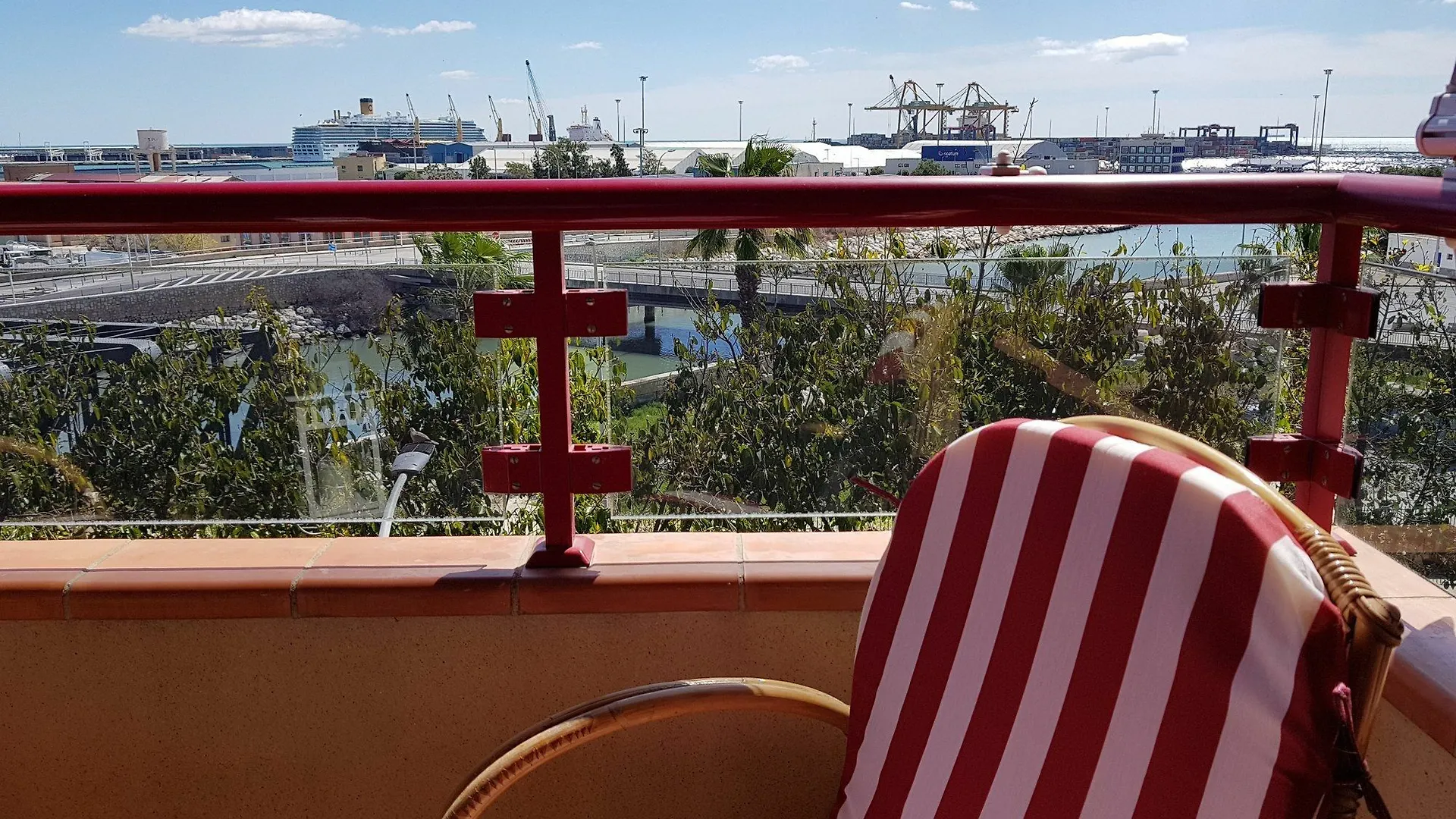 Fan Flat Sunset Apartment Malaga