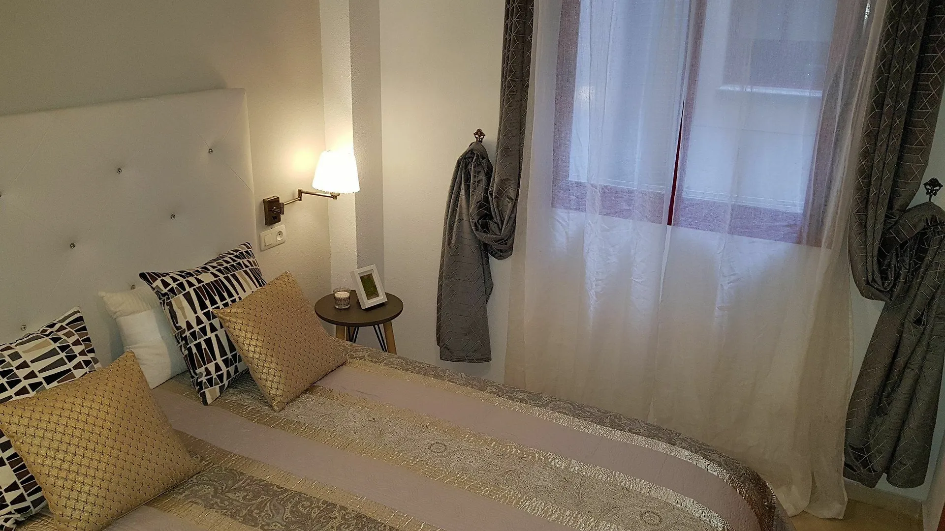 Fan Flat Sunset Apartment Malaga