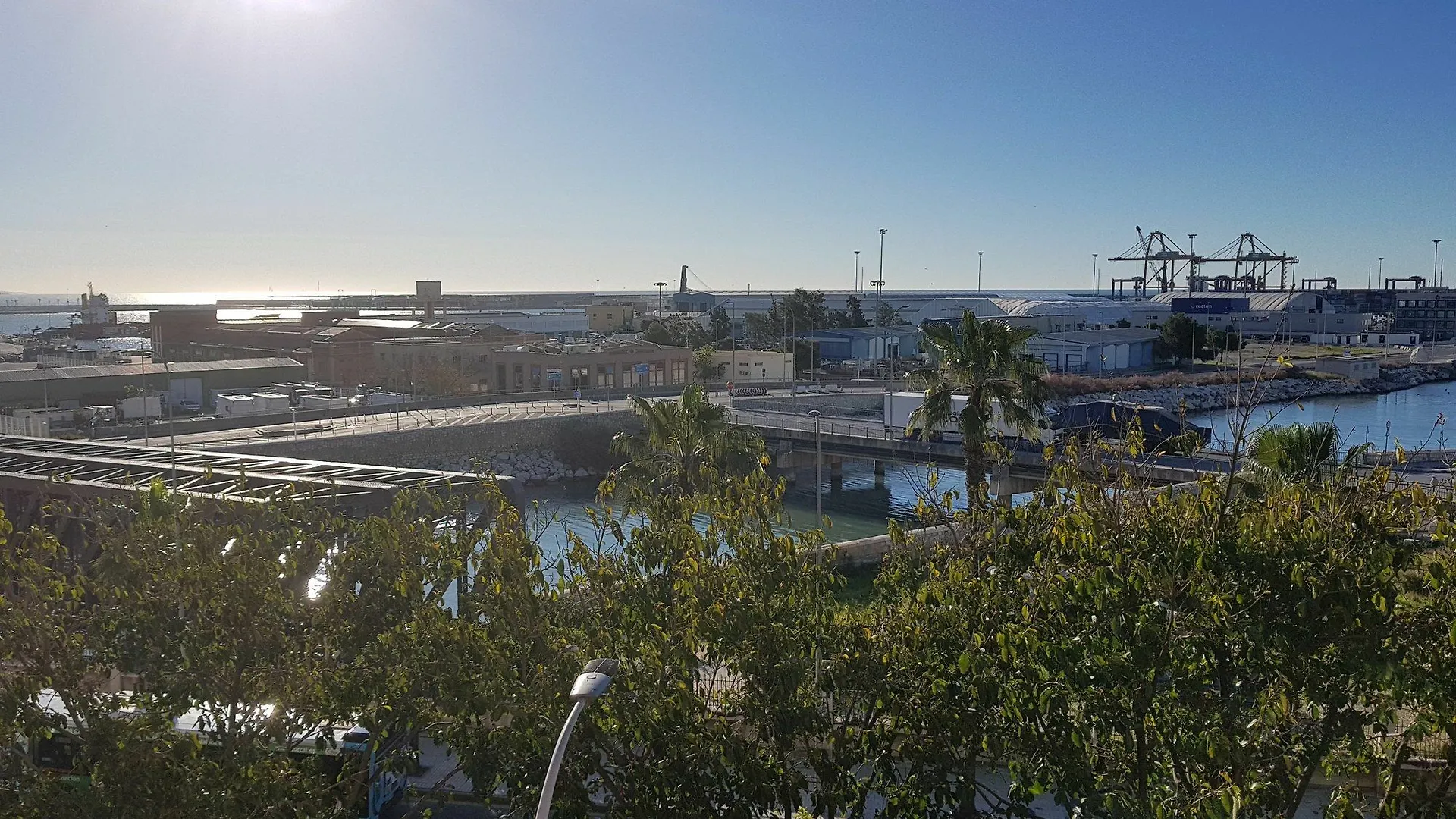 Fan Flat Sunset Apartment Malaga