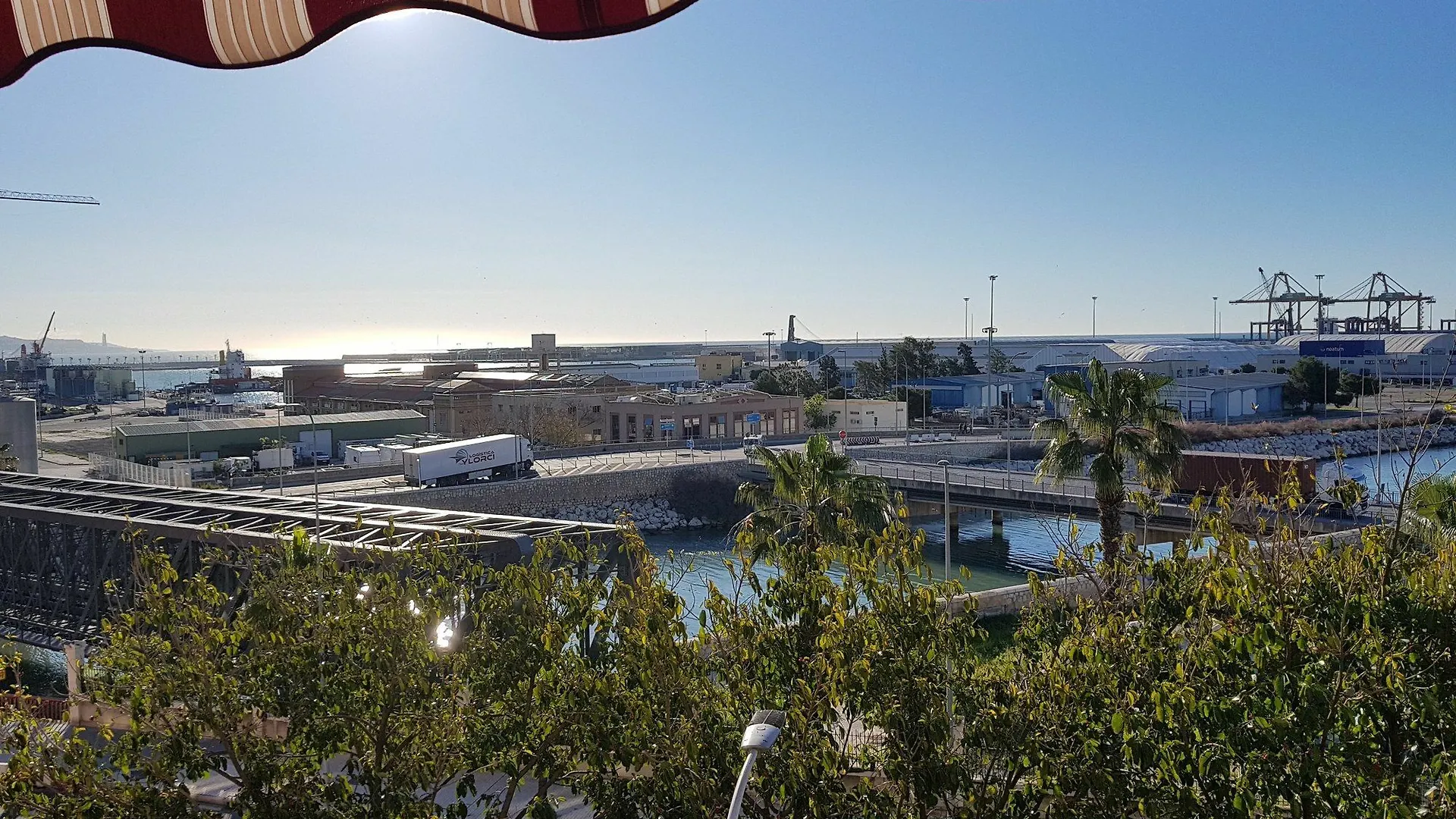 Fan Flat Sunset Apartment Malaga