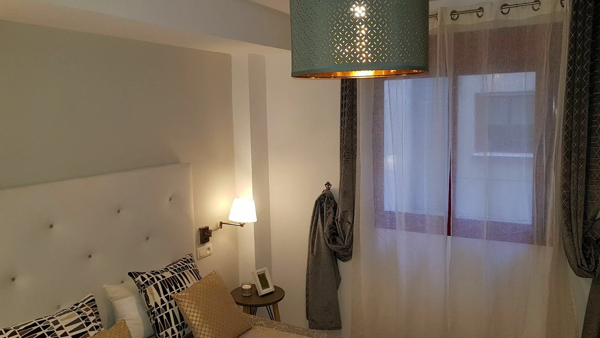 Fan Flat Sunset Apartment Malaga