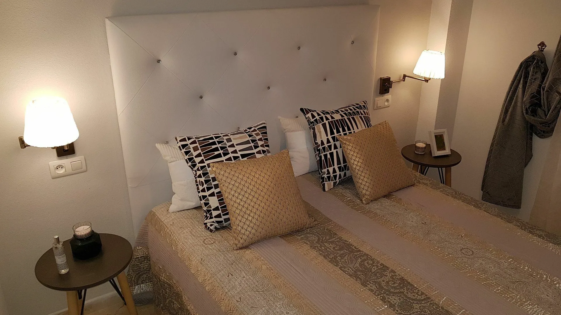 Fan Flat Sunset Apartment Malaga Spain